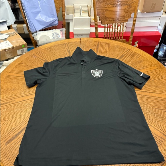 Nike Men's Las Vegas Raiders  Black Polo with Team Logo - Picture 1 of 4